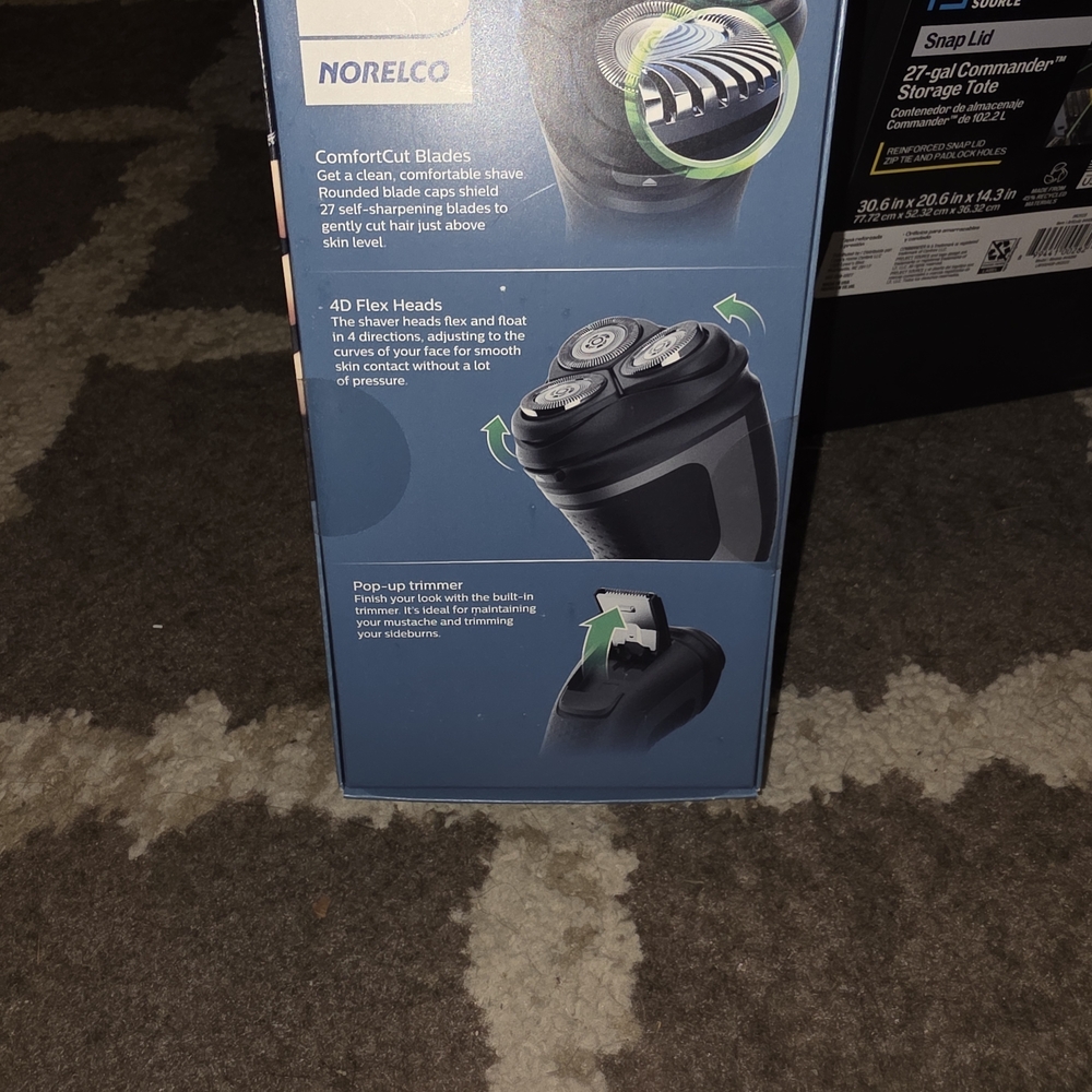 Philips Norelco Shaver 2100 - Blue and Black Electric Razor - Picture 2 of 3